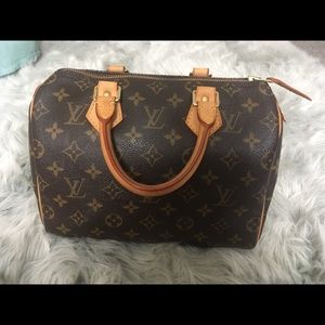 Authentic Louis Vuitton: SPEEDY 25